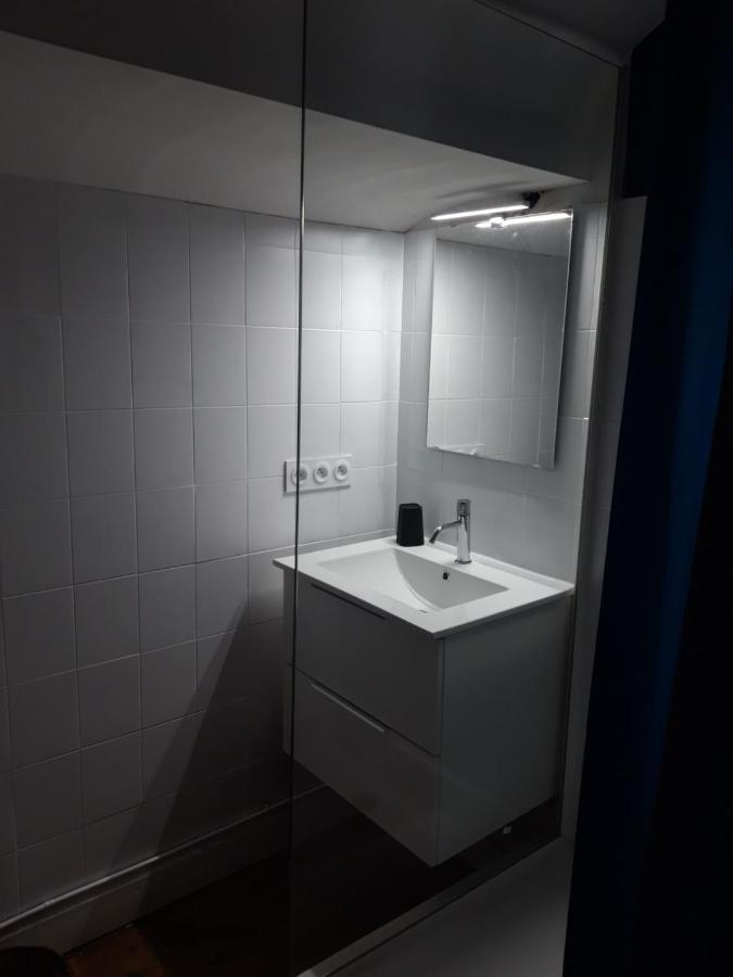 סן-ג'ילדה-דה-רוס Appartement Independant מראה חיצוני תמונה