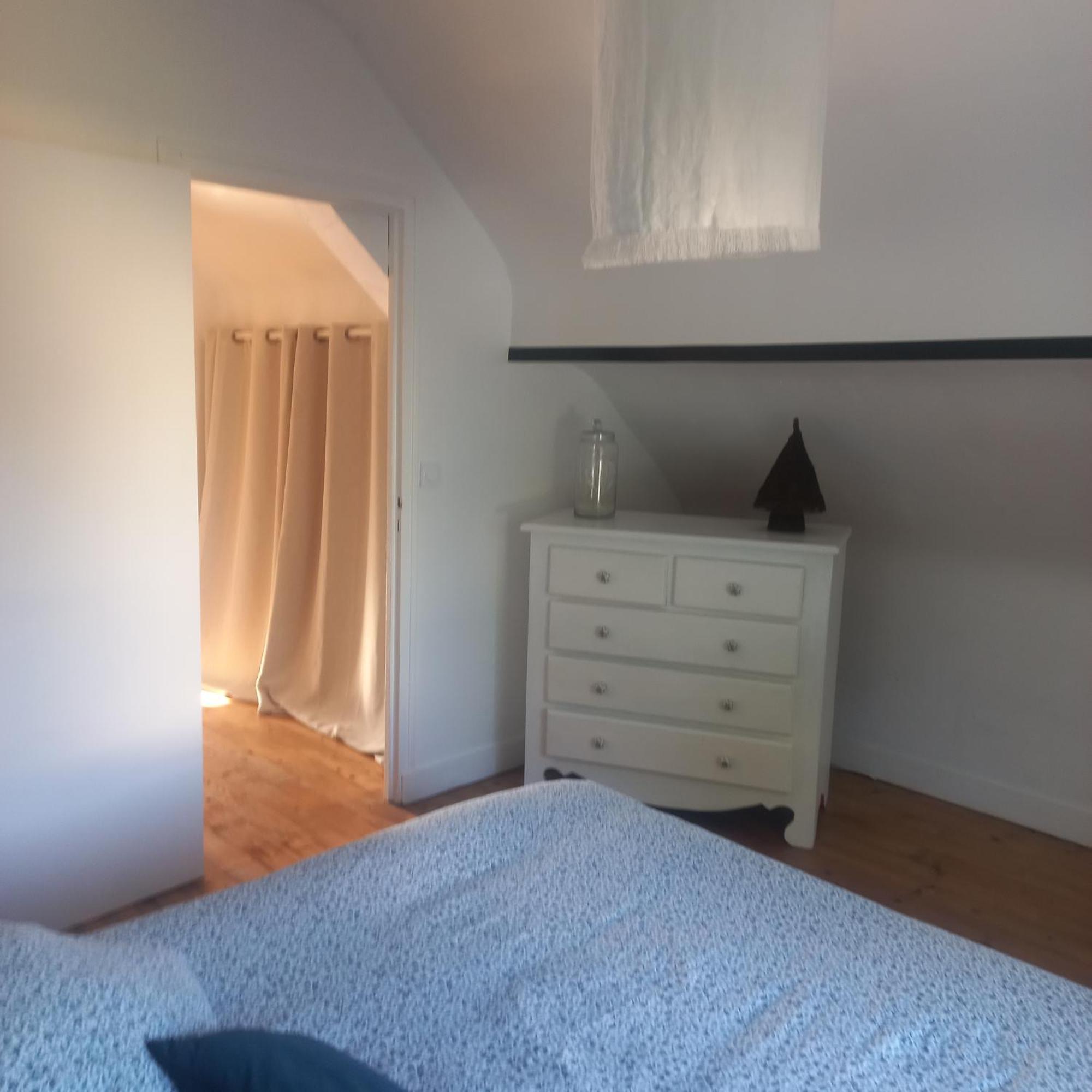 סן-ג'ילדה-דה-רוס Appartement Independant מראה חיצוני תמונה